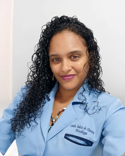 Psicóloga que atende em Aracaju pela clínica Equilíbrius Psicologia: Camila de Inácio de Oliveira